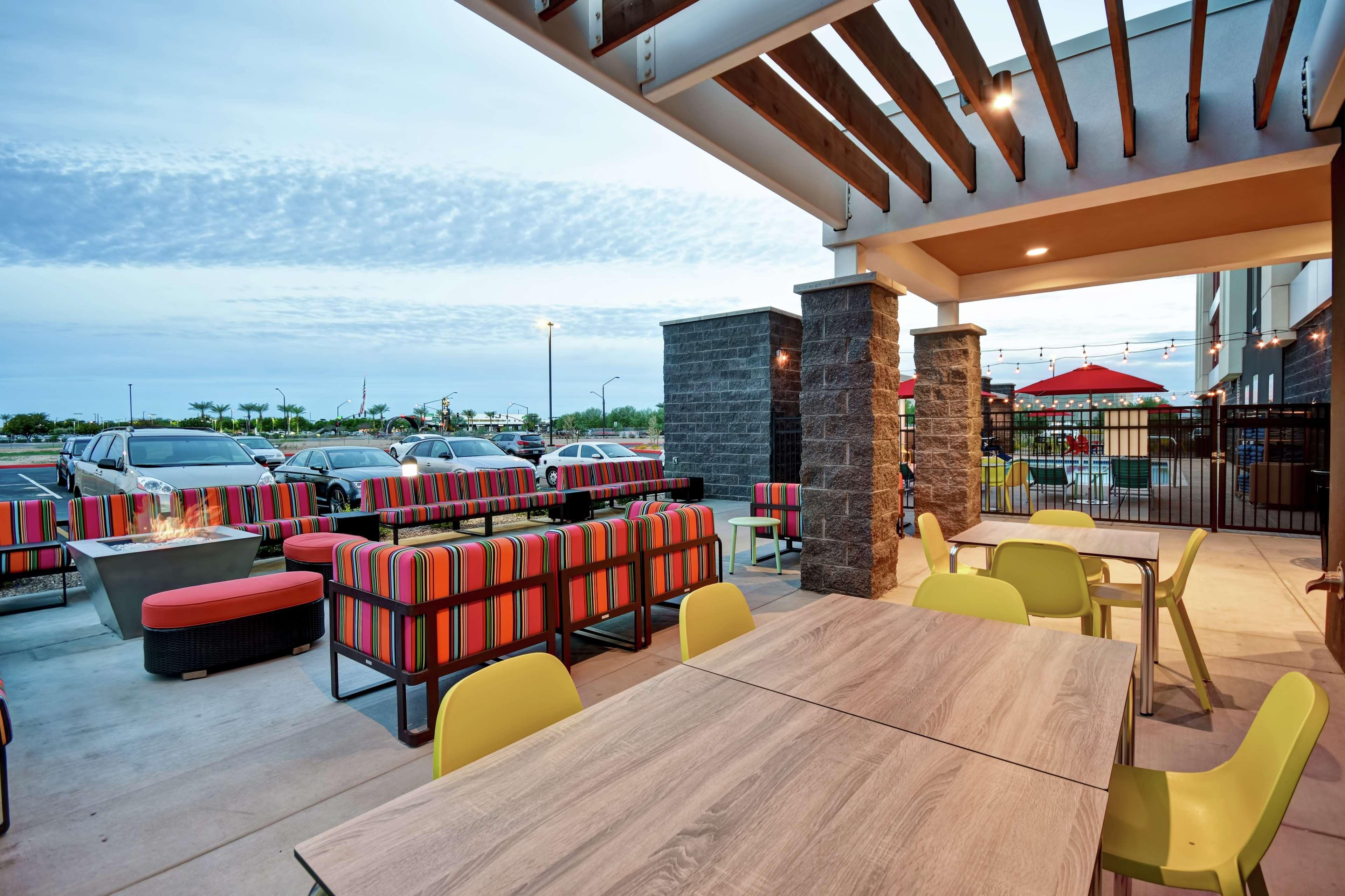 Home2 Suites By Hilton Gilbert Exteriör bild